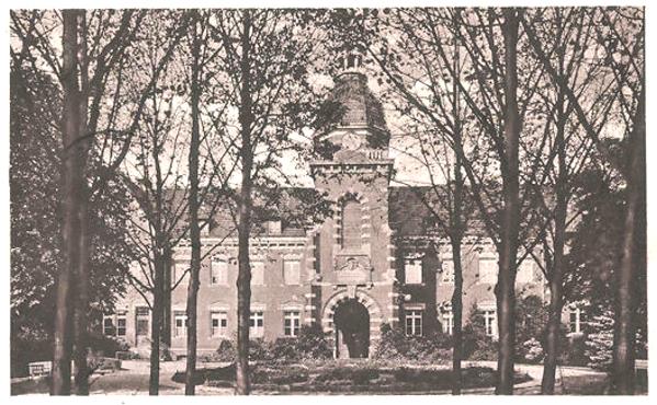 Stubenrauch-Kreiskrankenhaus, Verwaltungsgebäude 1926